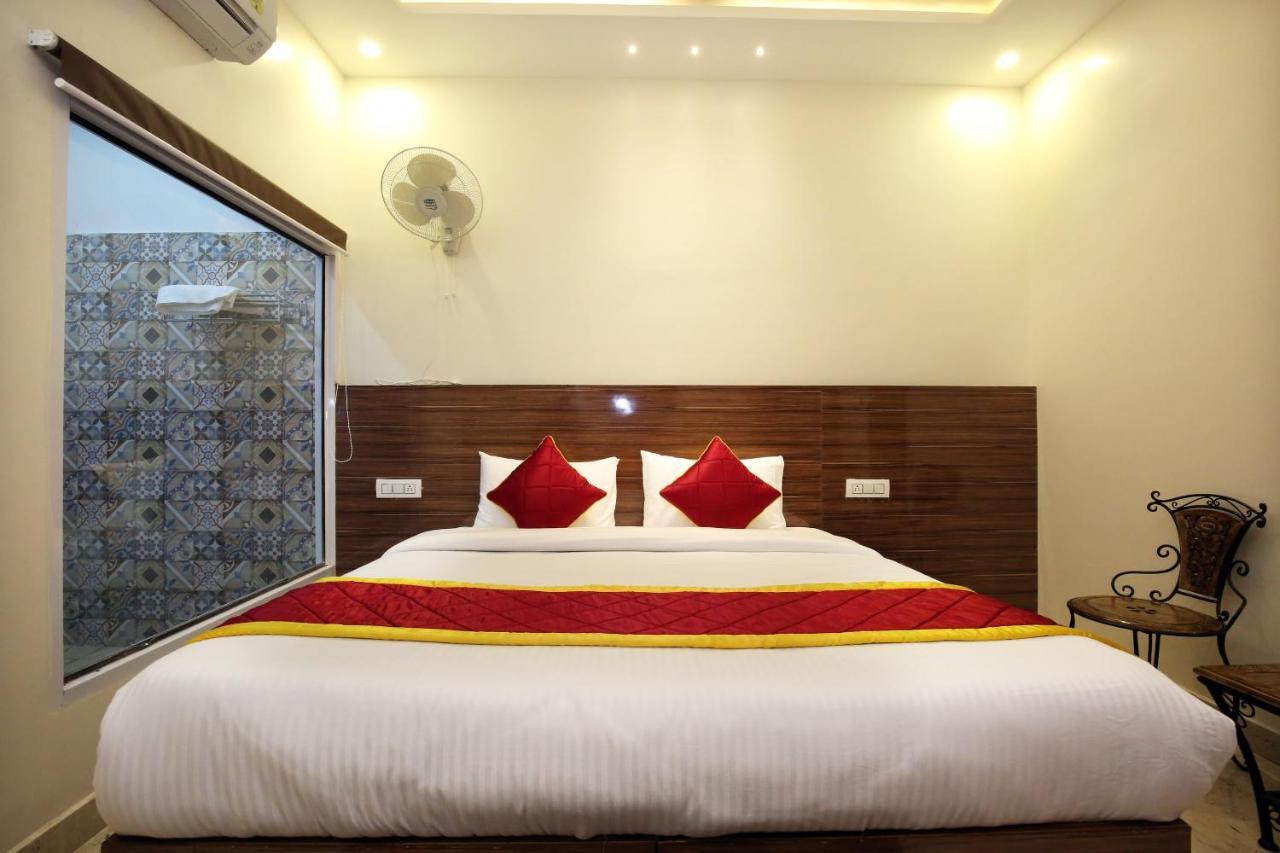 Oyo 9159 Hotel Royal Woodslark Zirakpur Eksteriør bilde